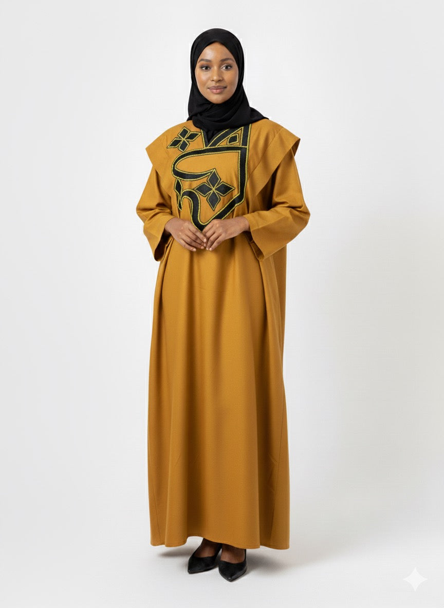 Boubou jaune moutarde en fil à fil brodé noir – Kia Ladys (vue 2)
