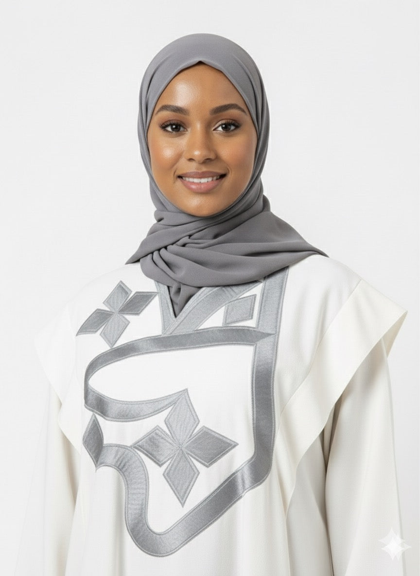 Boubou blanc de lait en fil à fil brodé gris – Kia Ladys