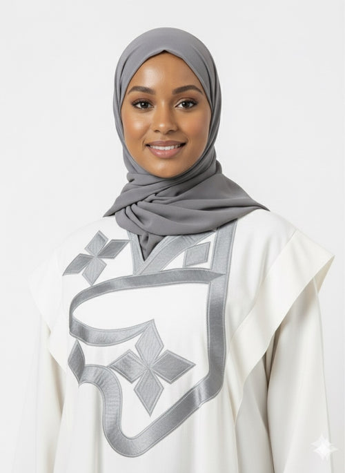 Boubou blanc de lait en fil à fil brodé gris – Kia Ladys
